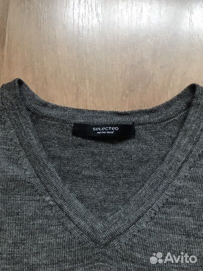 Свитер selected