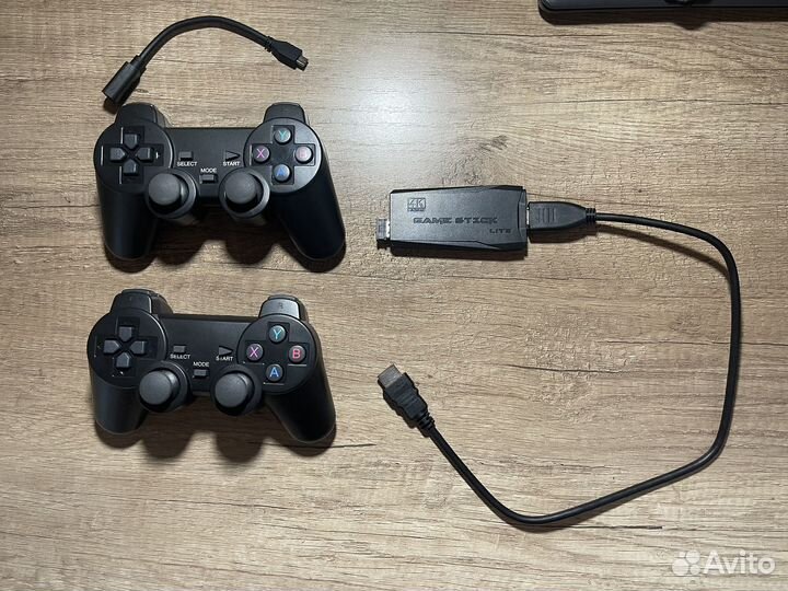 Игровая приставка ретро