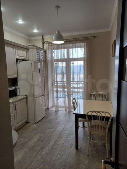 1-к. квартира, 40 м², 3/6 эт.