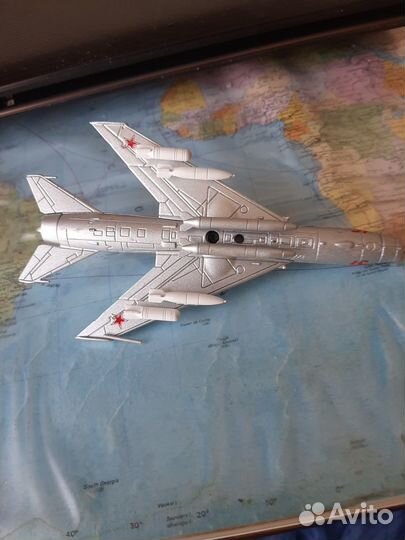 Продаётся модель Су-7