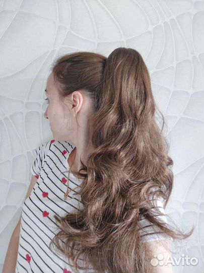 Хвост шиньон на заколке