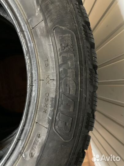 Tigar Winter 215/60 R17
