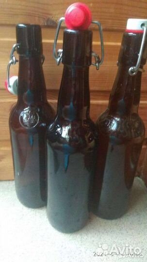 Бутылки с пробкой/скобой -0,5л/0,7л