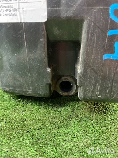 Бачок стеклоомывателя Toyota Cresta GX100