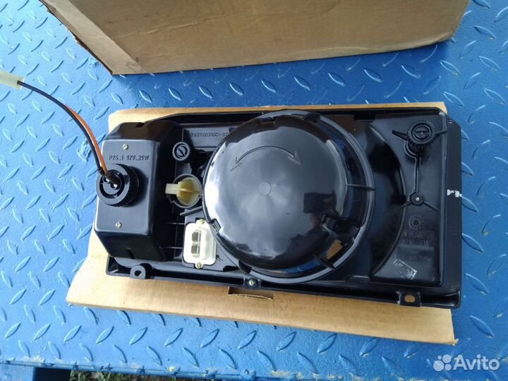 Фара левая ваз 2105 2107 новая СССР