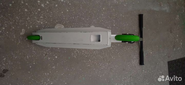 Самокат Explore Liberte Pro white