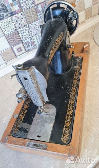 Швейная машинка