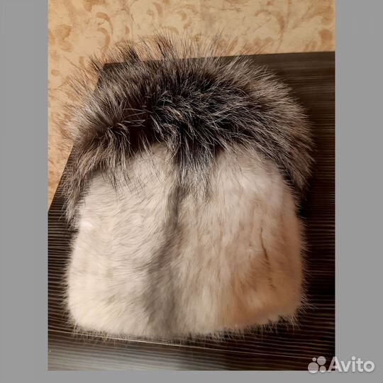 Шапка женская вязаная меховая