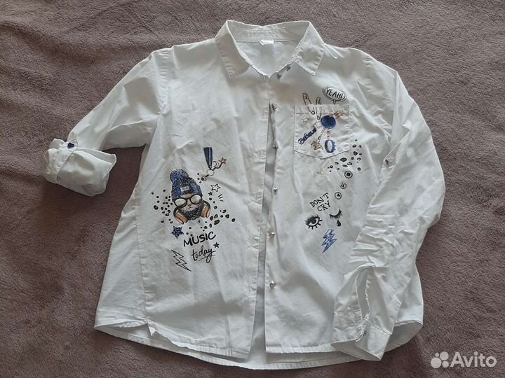 Блузка белая