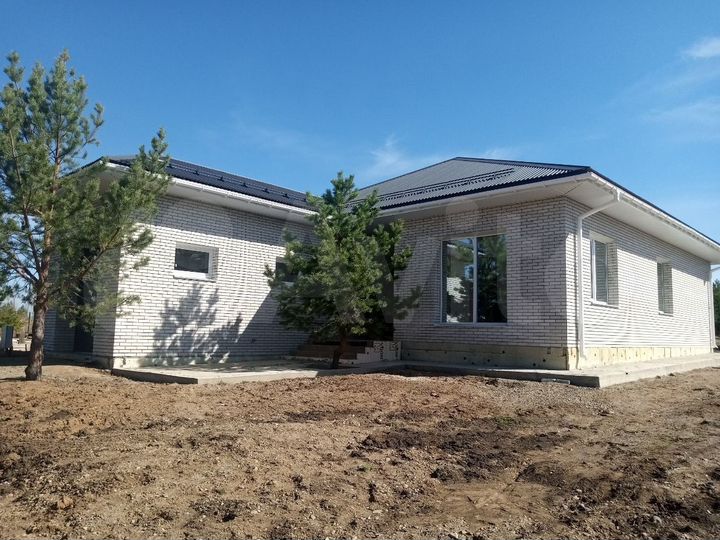 Коттедж 150 м² на участке 6 сот.