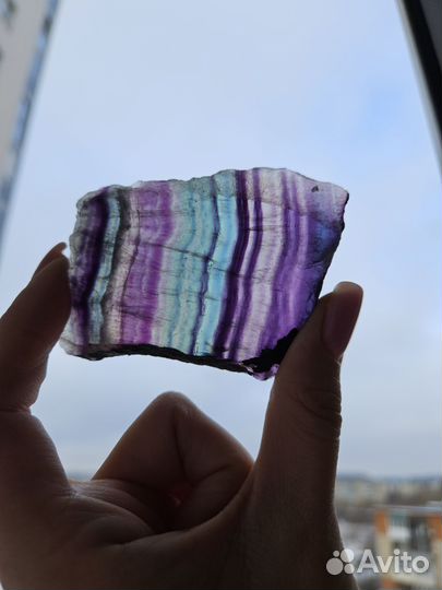 Флюорит пластина в коллекцию 7*5.5