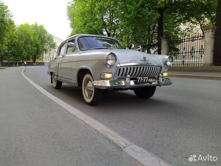Прокат ретро автомобиля с водителем