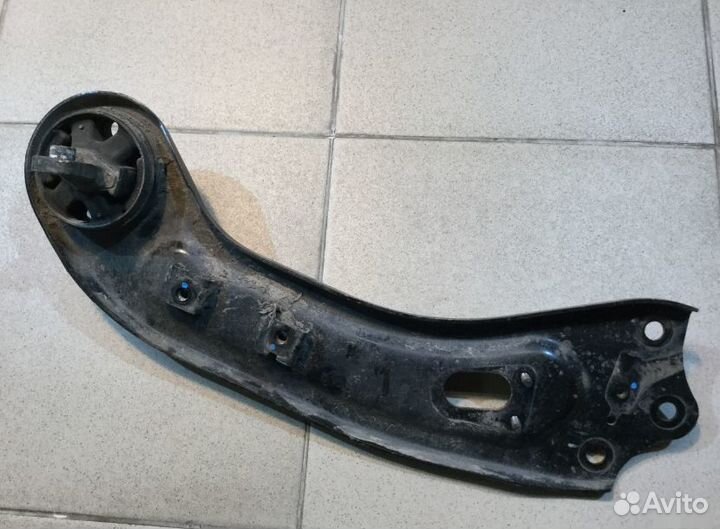 Рычаг задний продольный Киа Соренто Прайм с 2015