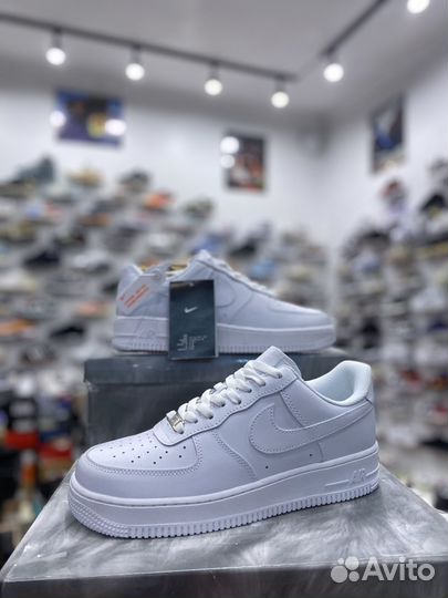 Кроссовки Nike Air Force 1