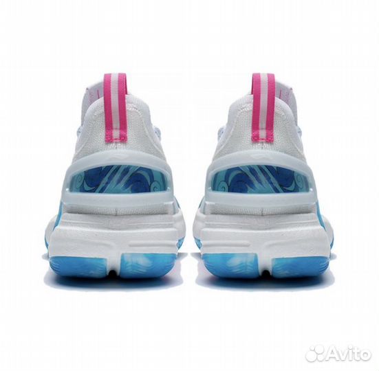 Баскетбольные кроссовки