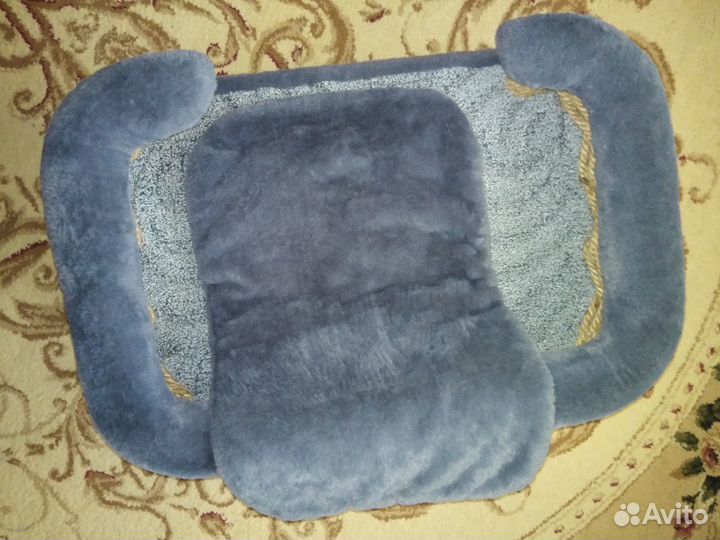 Диван для маленьких пород собак и кошек