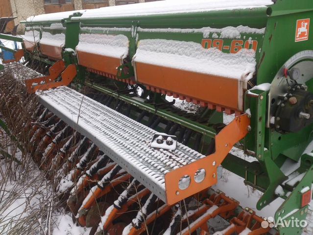 Амазон д9 60. Сеялка амазоне д9-60. сеялка амазон d9-60 12 метров. amazone d9-60. сеялка amazone d9.