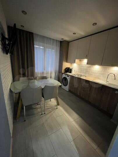 2-к. квартира, 51,7 м², 1/9 эт.