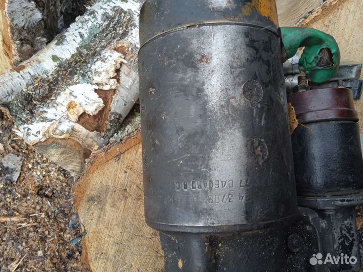 Продам стартер на т 40