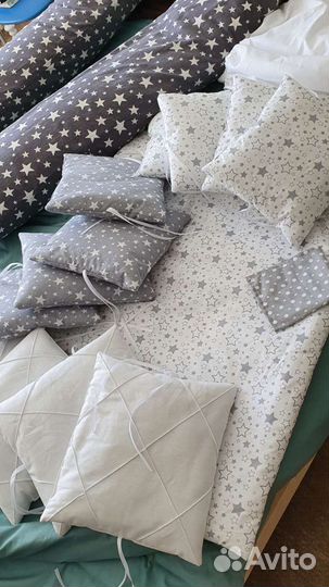 Бортики подушки в детскую кроватку