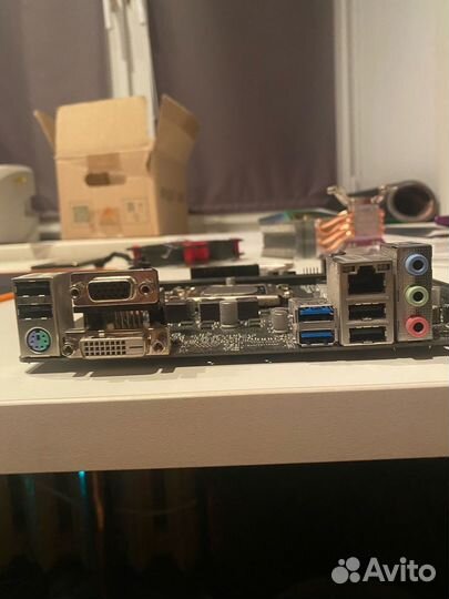 Материнка H310CM-DVS + процессор i7 8700k