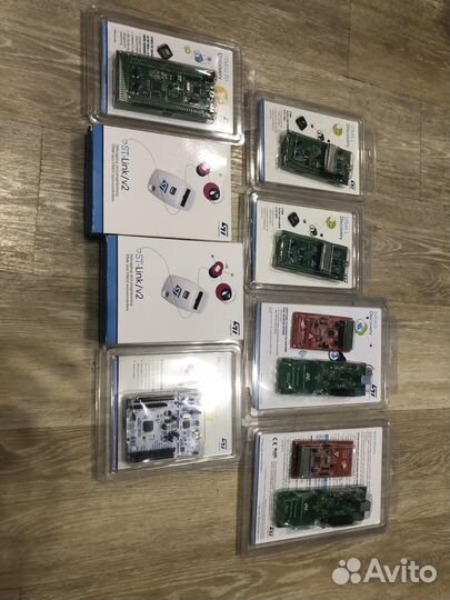 Програмные платы st-link/v2; m24lr и др