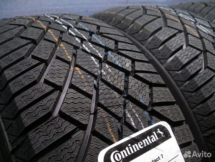 Continental ContiVikingContact 7 225/45 R17 94T