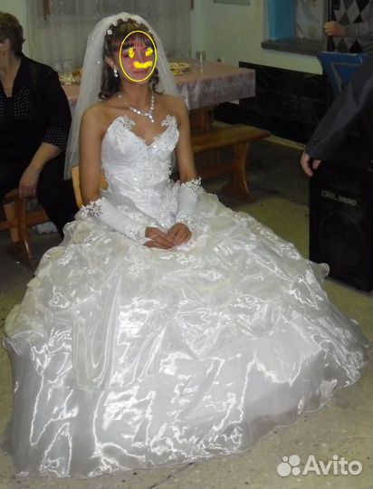 Свадебное платье