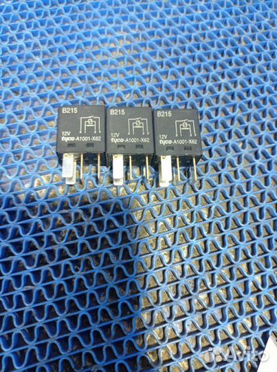 Реле Mazda Demio хэтчбек B3 1999