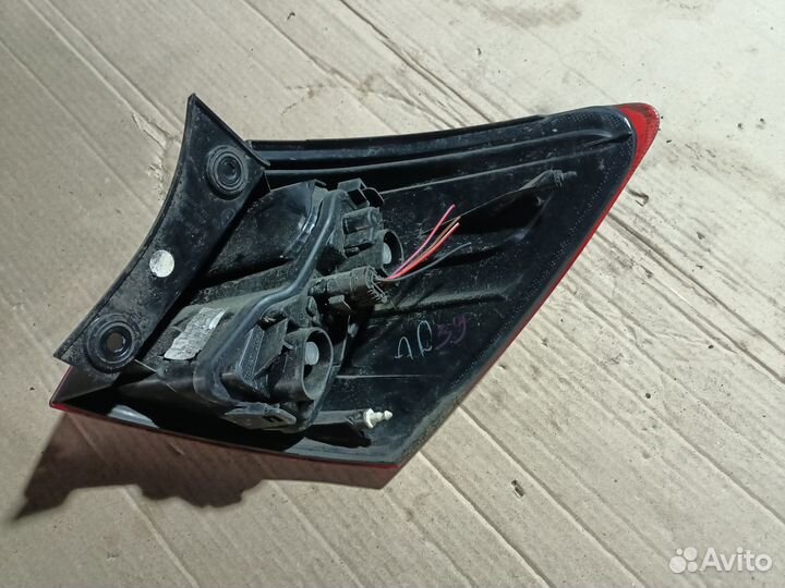 Задние фонари на Nissan Qashkai I покол. рестайлин