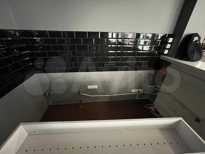 Бар с кухней в фитнес клубе, 70 м²