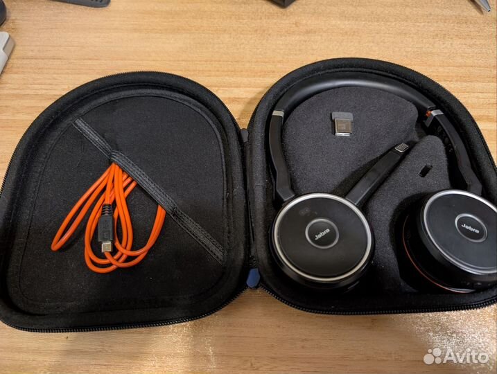 Гарнитура Jabra Evolve 75