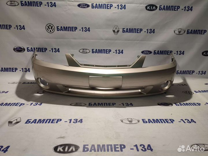 Бампер передний kia spectra золотисто бежевый