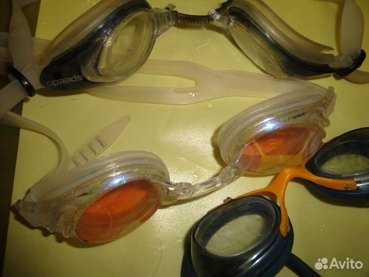 Очки для плавания