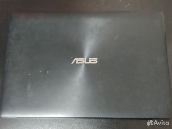 Ноутбук asus