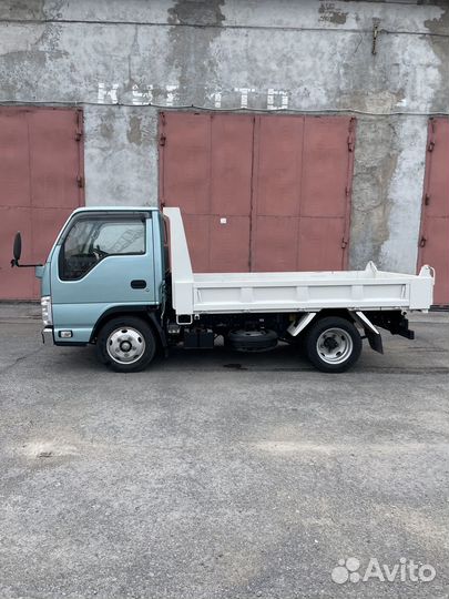 Isuzu Elf, 2016