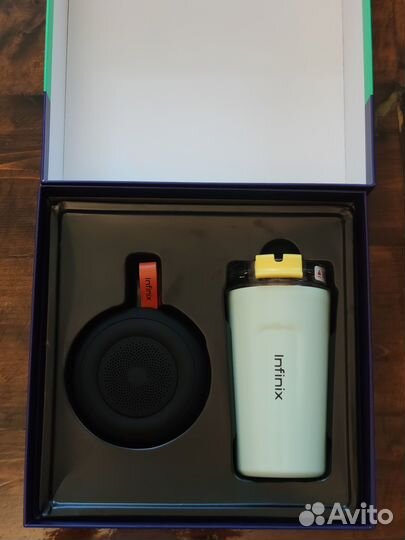 Подарочный бокс Infinix (колонка + термокружка)
