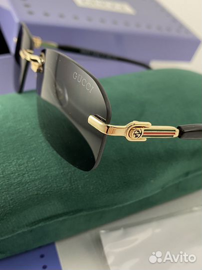 Солнечные очки gucci