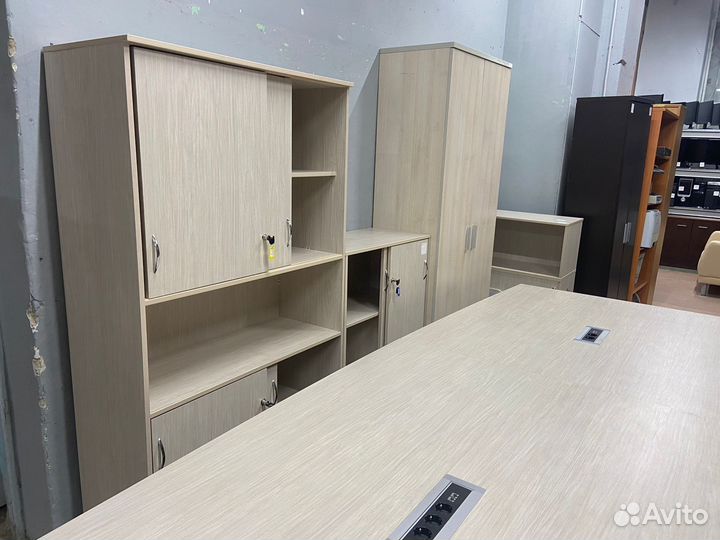 Стол переговорный бу