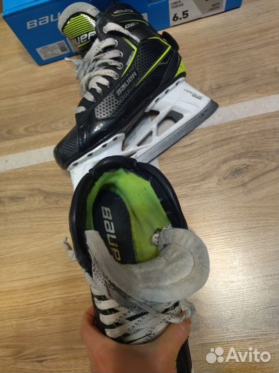 Хоккейные вратарские коньки bauer 39р