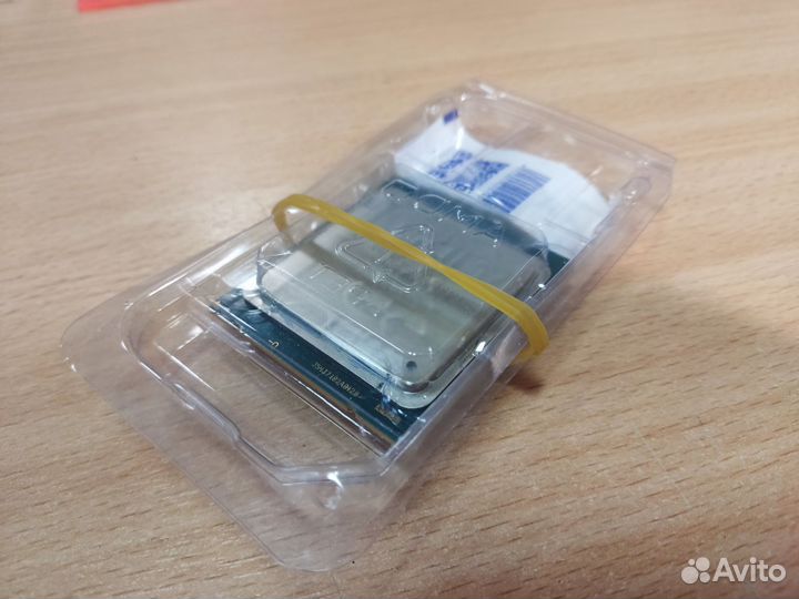 Процессор Xeon E5-1650v2 LGA2011 6 ядер/12 потоков