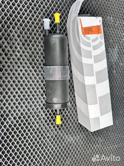 Фильтр топливный 16127451424