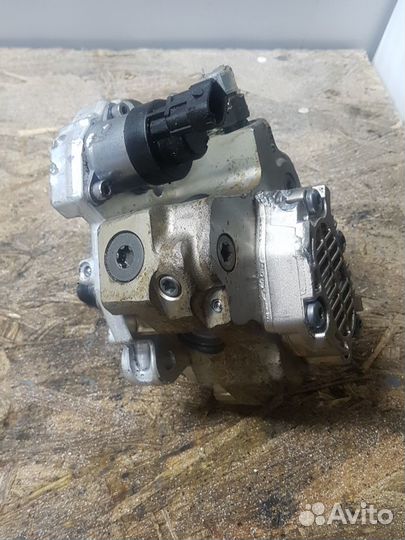 Топливный насос высокого давления KIA sorento 06