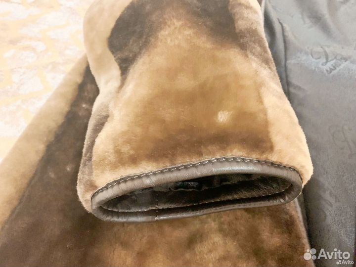 Натуральная мутоновая шубка