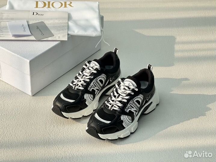 Кроссовки dior