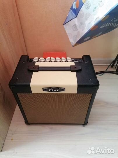 Комбоусилитель Cort
