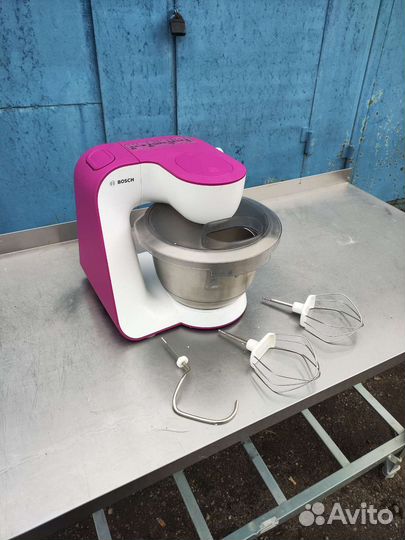 Миксер планетарный Bosch cnum 51