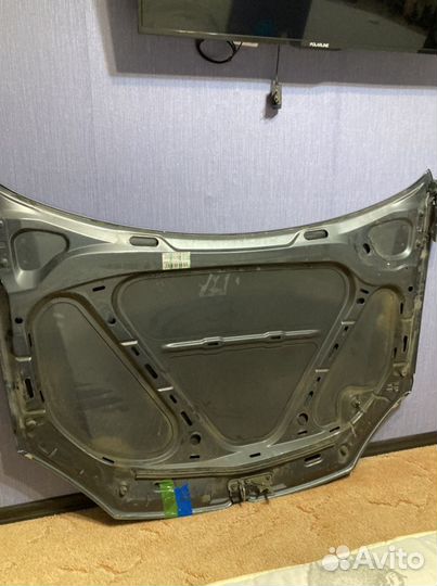 Volkswagen jetta 5 капот