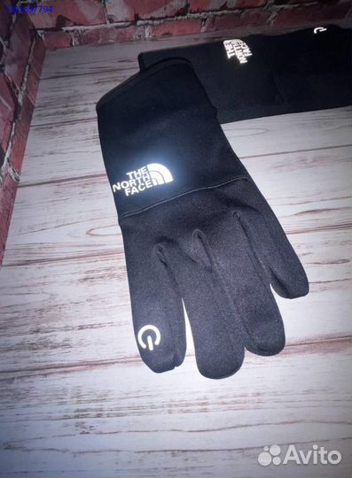 Перчатки the north face