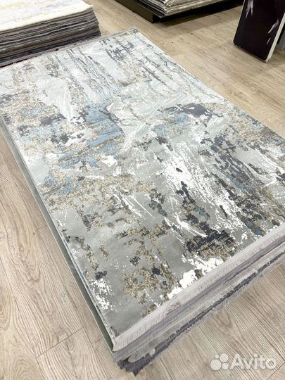 Ковер современный